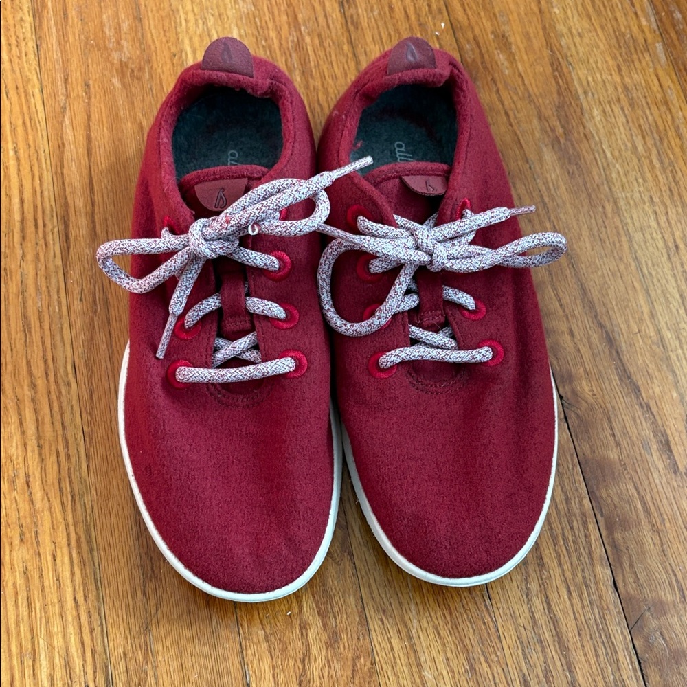 Women’s Red Allbirds Size 8